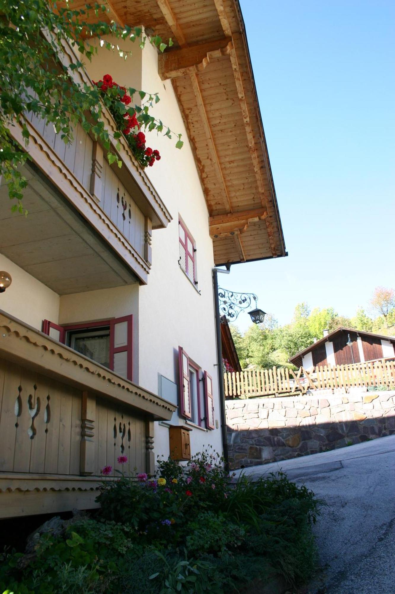 Villa Mirabell Cavalese Exterior photo